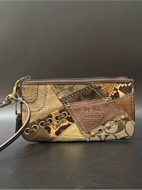 Vintage Y2K COACH Brown Signature Patchwork Mixed Leather Canvas Wristlet Wallet